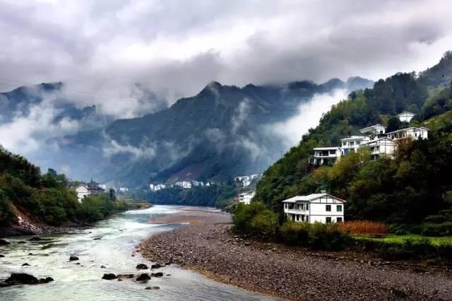 逃出魔术师的房间