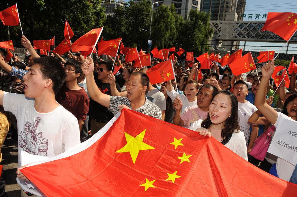 激扬精神力量勇毅前行