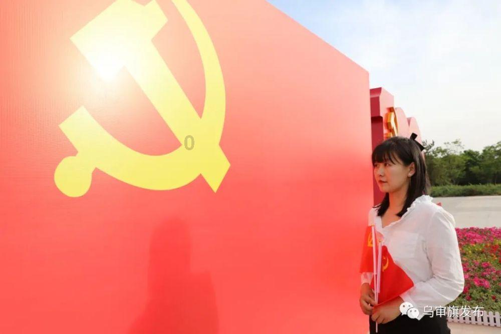 西城·夜未央亮相幸福小康照相馆,与您相约:青春未央 满血归来!