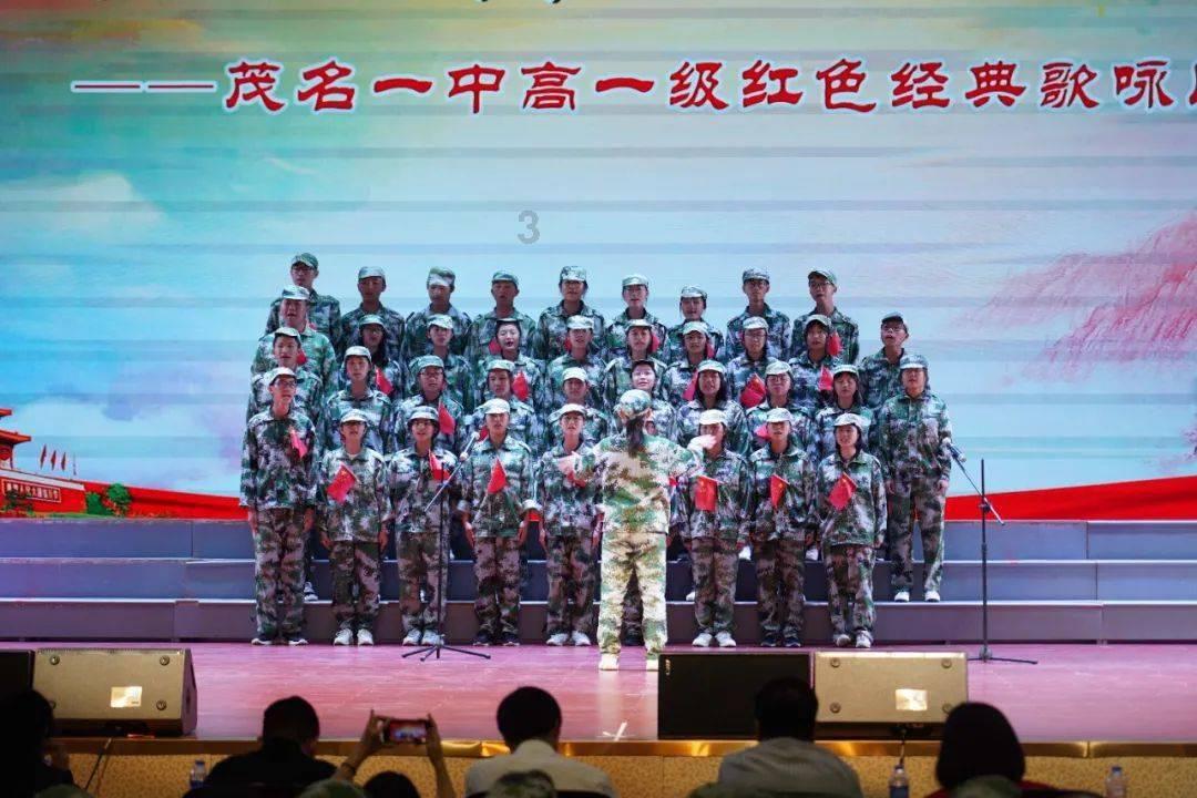 白春雷参加政协乌海市海南区第九届委员会第三次会议第二讨论组分组讨论