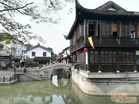 大叔让我把自己送给他怎么回复他呢？游戏画面