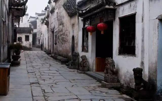 冬季单品如何搭配一起才好看？游戏画面