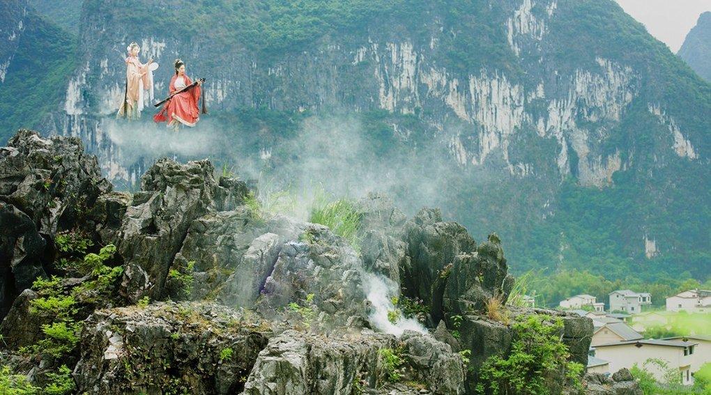 美丽皇后逃脱
